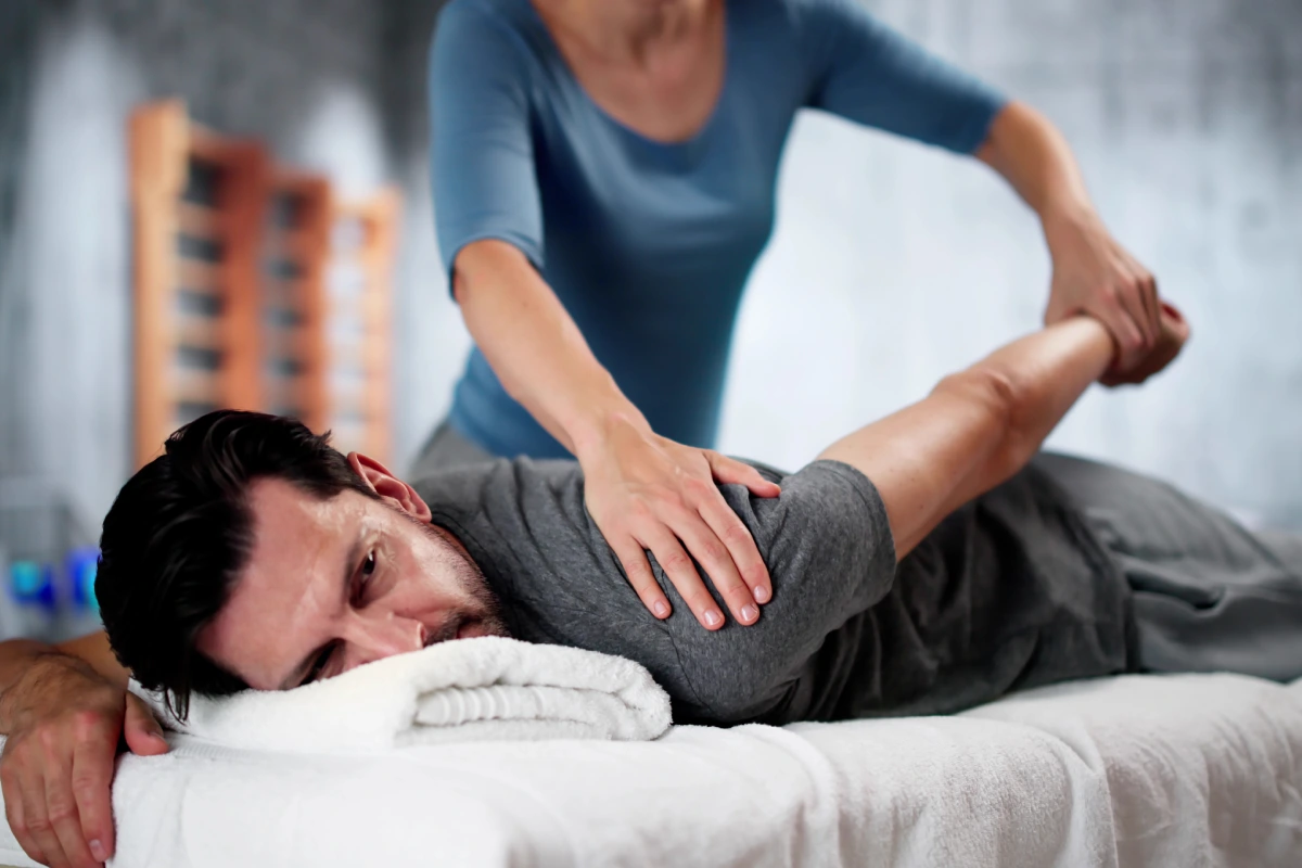 Why choose us massage therapy West Loop Chicago